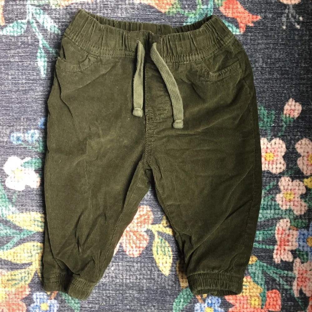 OshKosh Baby Boy Corduroys and Cardigan Outfit, 6-9 Months